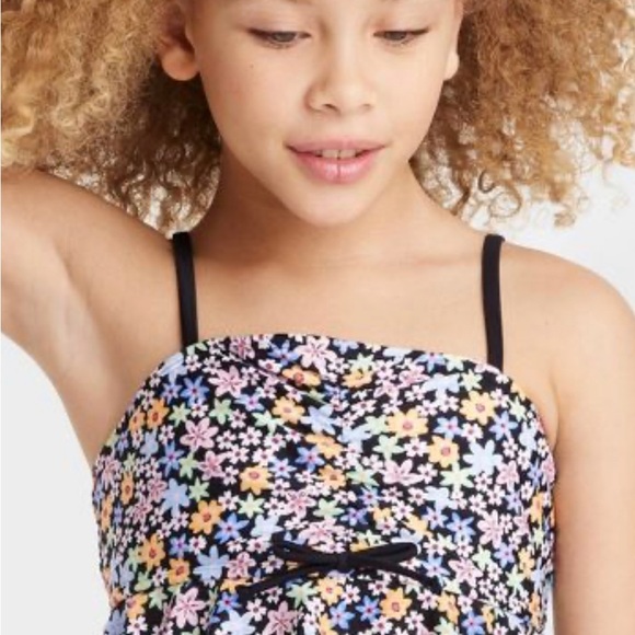 Girls' 'Itty Bitty Daisy Flounce' Midkini Set - art class - Picture 2 of 7